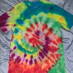 Tie dye shirt with colors , orange , purple , etc